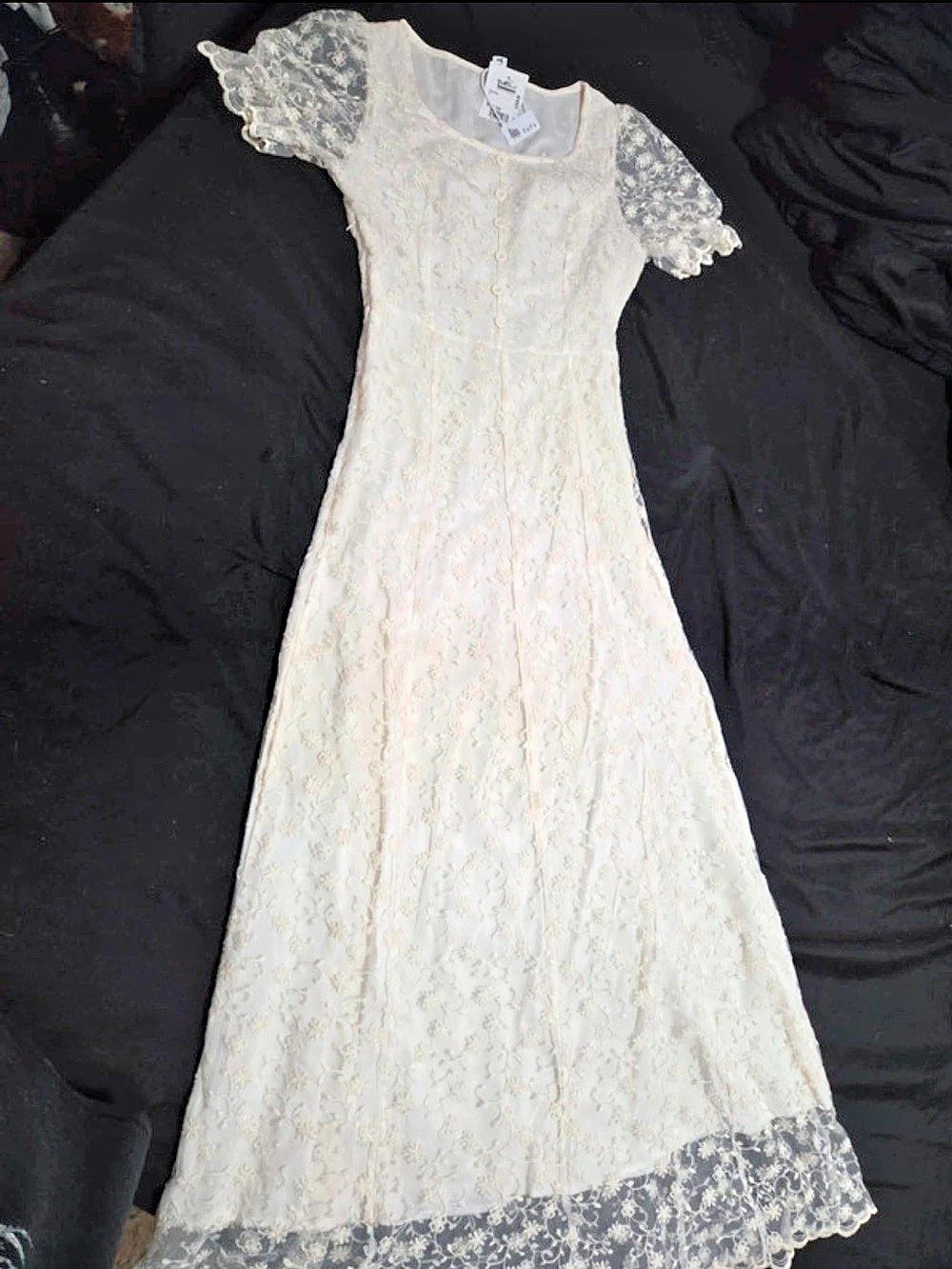 Tutu Floral Lace Maxi Dress in White Size Small Like New